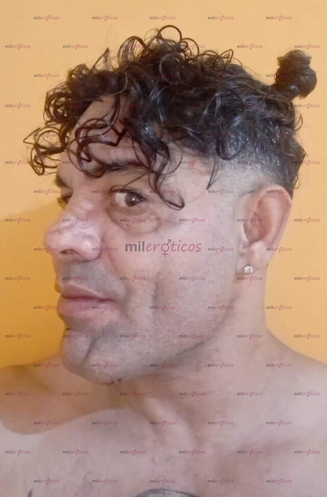 FOTOS DE MUY GUAPO EXCELENTE SERVICIIO CON VERGA ENORME ES PARA TRAVIESAS