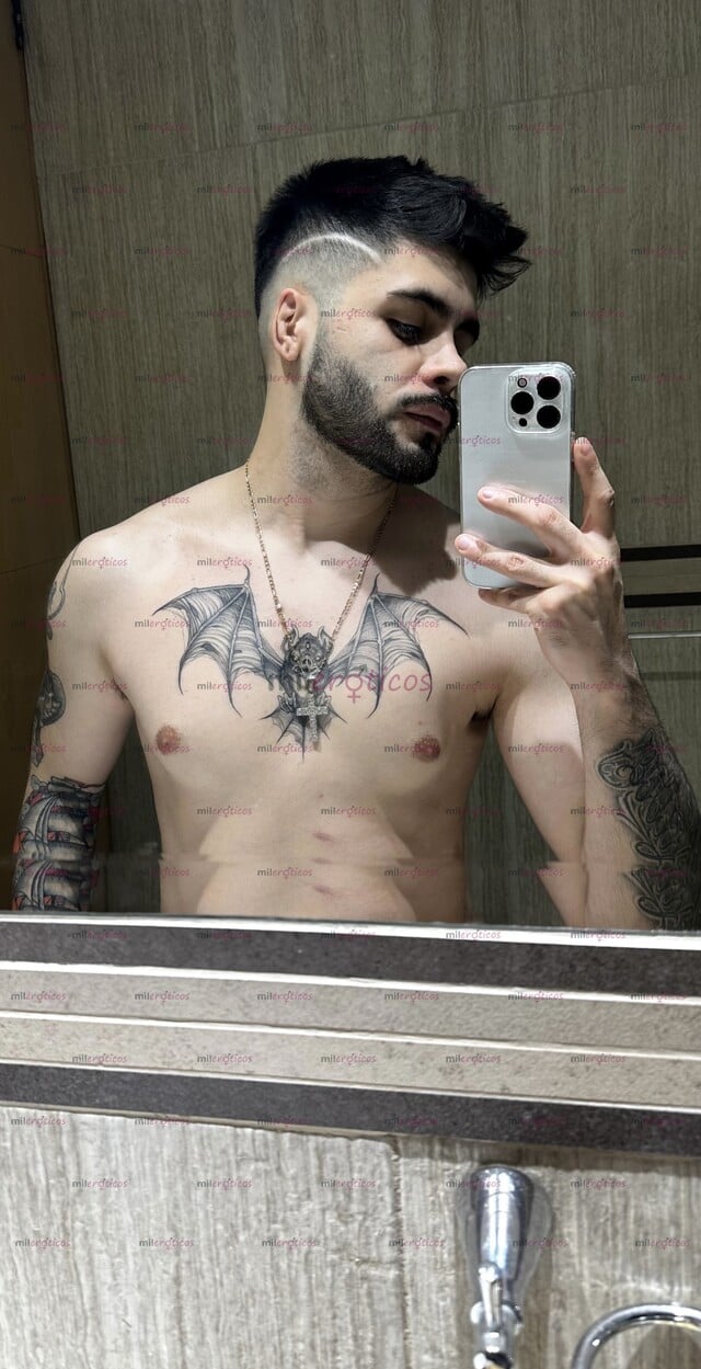FOTOS DE ÚNICOS DÍAS! SOY NICO, JOVEN BABY FACE, TATUADO, CON GANAS DE DESLECHARTE