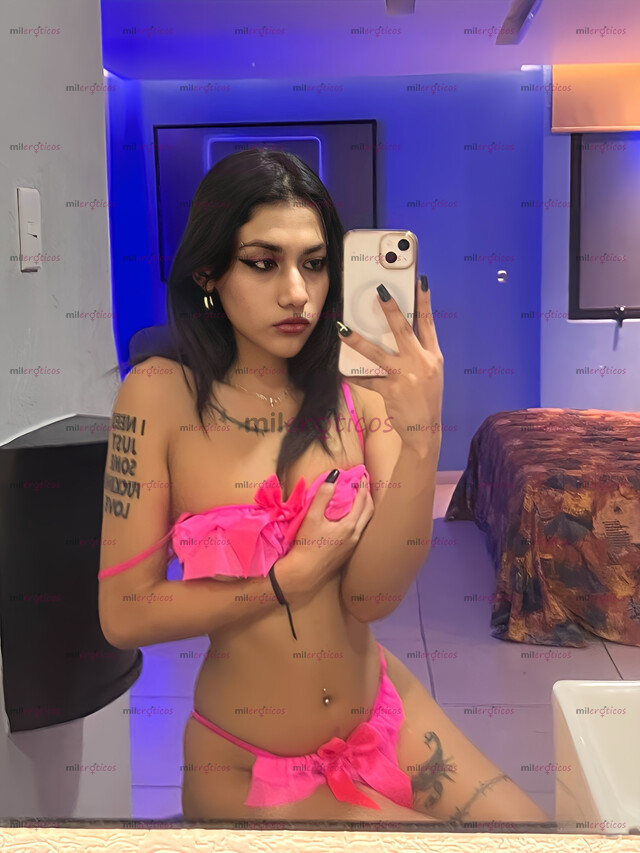 FOTOS DE HOLA AMOR, SOY ESCORT. TENGO 19 AÑOS GOZA DE MIS SERVICIOS VIP EXCLUSIVOS