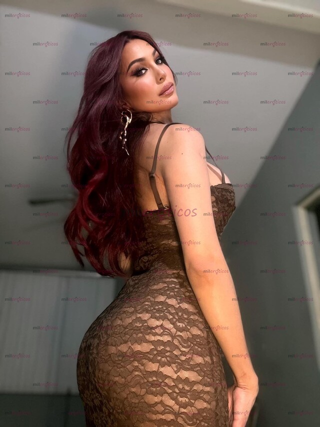 FOTOS DE BELLEZA IMPACTANTE DE CUERPO Y ROSTRO CON UN BUEN TRATO