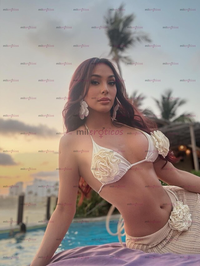 FOTOS DE BELLEZA IMPACTANTE DE CUERPO Y ROSTRO CON UN BUEN TRATO