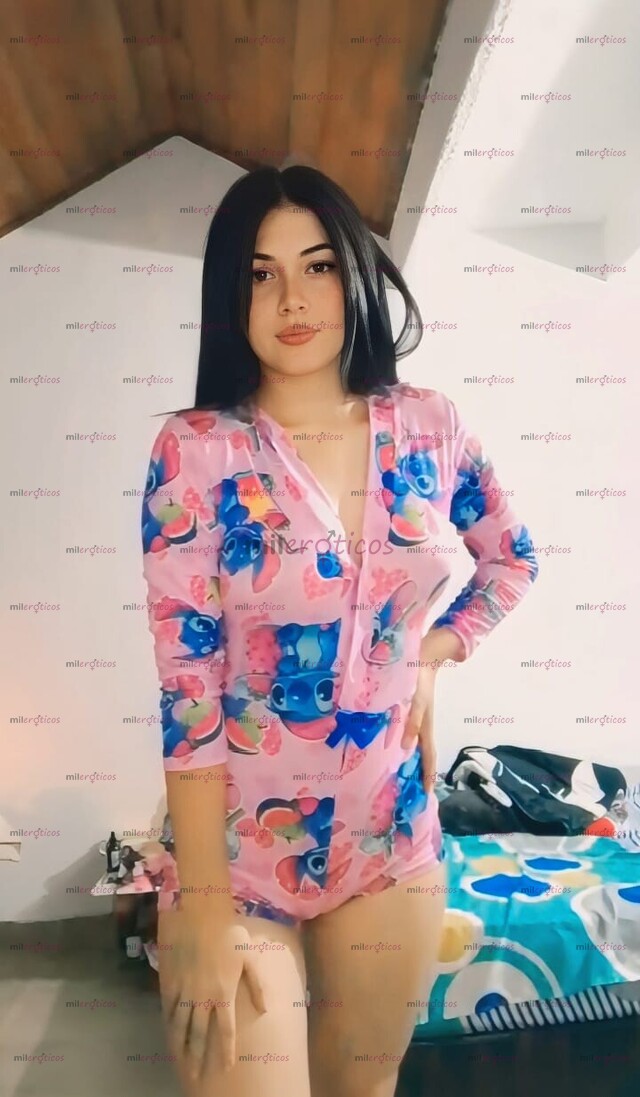 FOTOS DE HERMOSA JOVENCITA , TIERNA FLAQUITA CADERONA SENSUAL