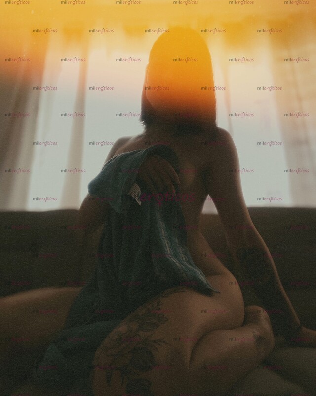 FOTOS DE CHICHA TRANS PASIVA, DELGADA. CABELLO NEGRO Y COMPLACIENTE MUY LIMPIA