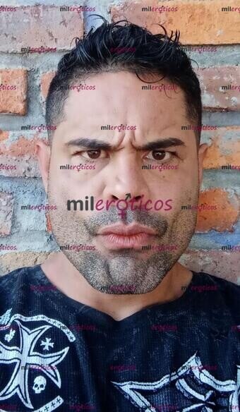 FOTOS DE FACCIONES MARCADAMENTE MASCULINAS, ROSTRO VARONIL Y SEDUCTOR