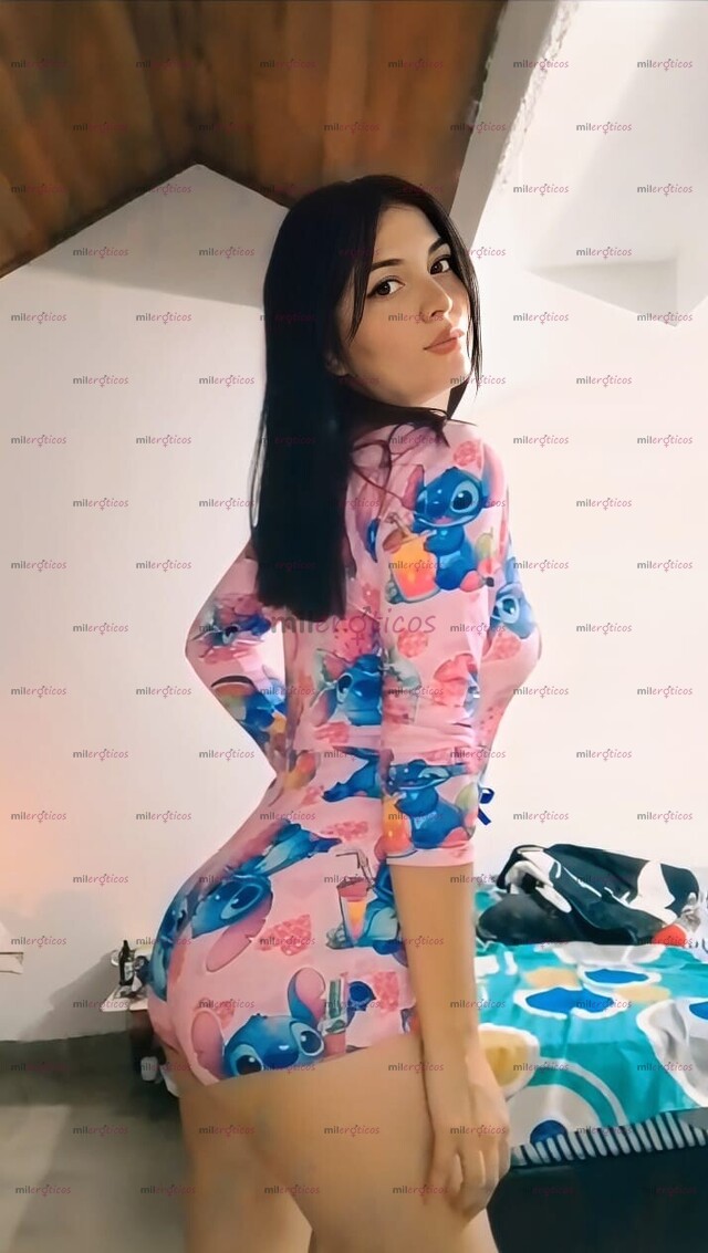 FOTOS DE HERMOSA JOVENCITA , TIERNA FLAQUITA CADERONA SENSUAL