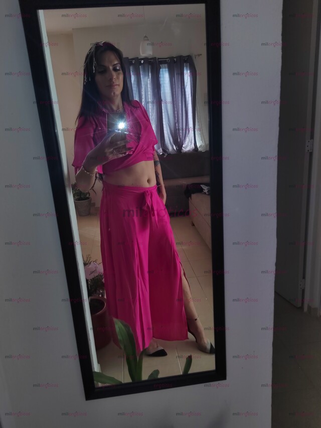 FOTOS DE TU ME NECESITAS A MI YO AQUI ESPERÁNDOTE CON LAS PIERNAS ABIERTAS