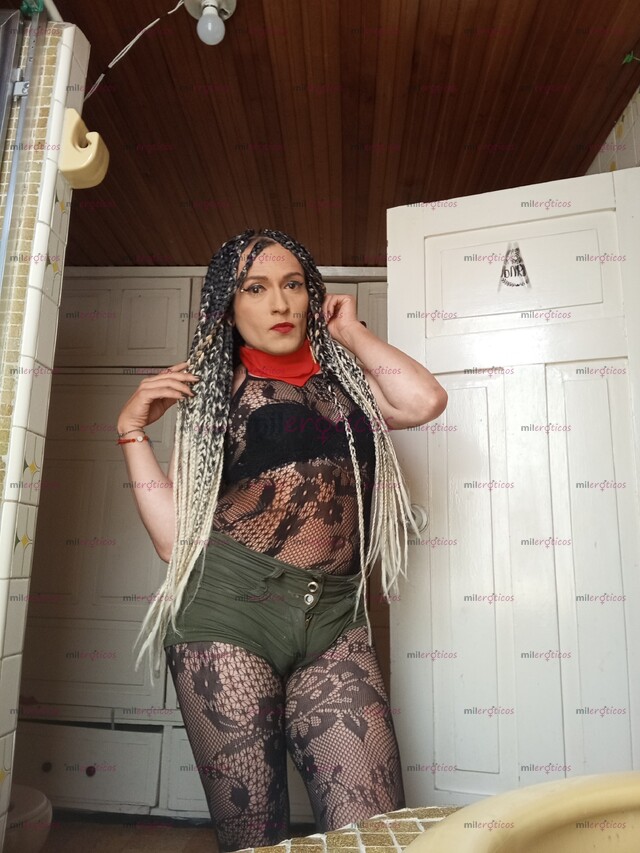 FOTOS DE SOFIA CULO ARDIENTE CON GANAS DE MUCHA VERGA CON APARTAMENTO PRIVADO