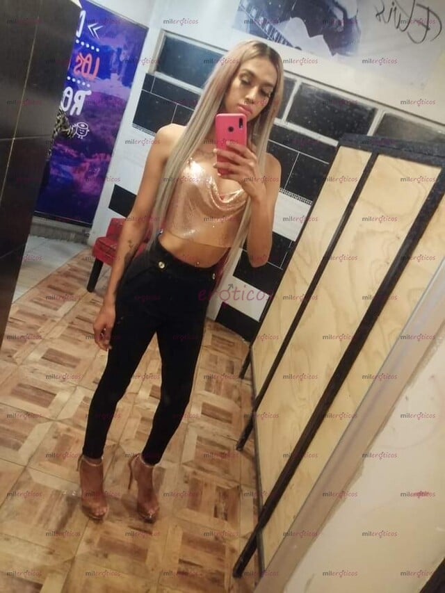 FOTOS DE NUEVA EN LA PÁGINA Y EN LA CIUDAD,PAPI,SOY UNA NIÑA MUY TRAVIESA Y JUGUETONA...