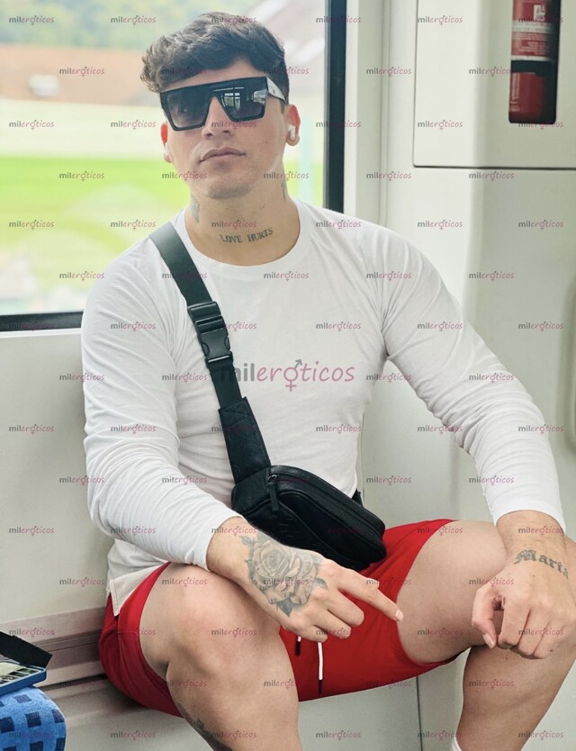 FOTOS DE SEBASTIAN EXTRANJERO DOTADO LECHERO INTER TRATO RELAJADO