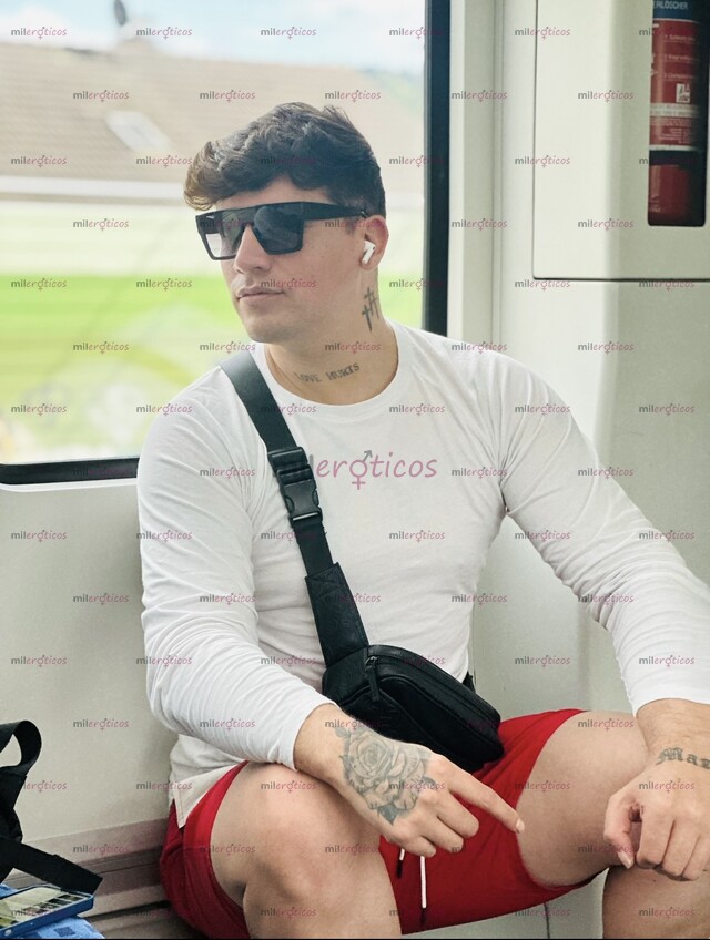FOTOS DE DISPONIBLE CON LUGAR Y VOY A DOMICILIOS MACHO EXTRANJERO FULL MORBO