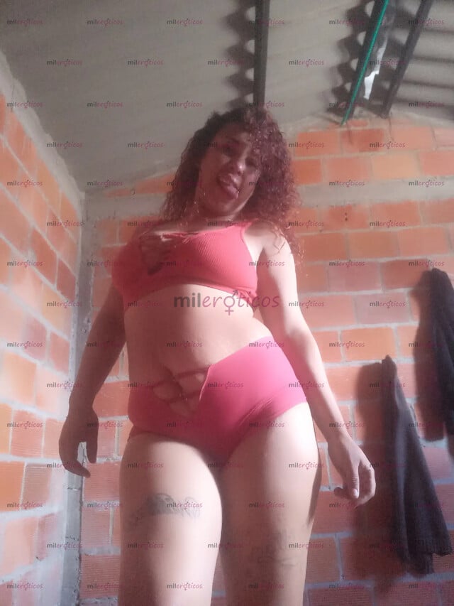 FOTOS DE DANIELA LA TRAVIESA CON GANA DE DAR SEXO Y TRABESURA DISPUESTA A SUS DISPOCICION
