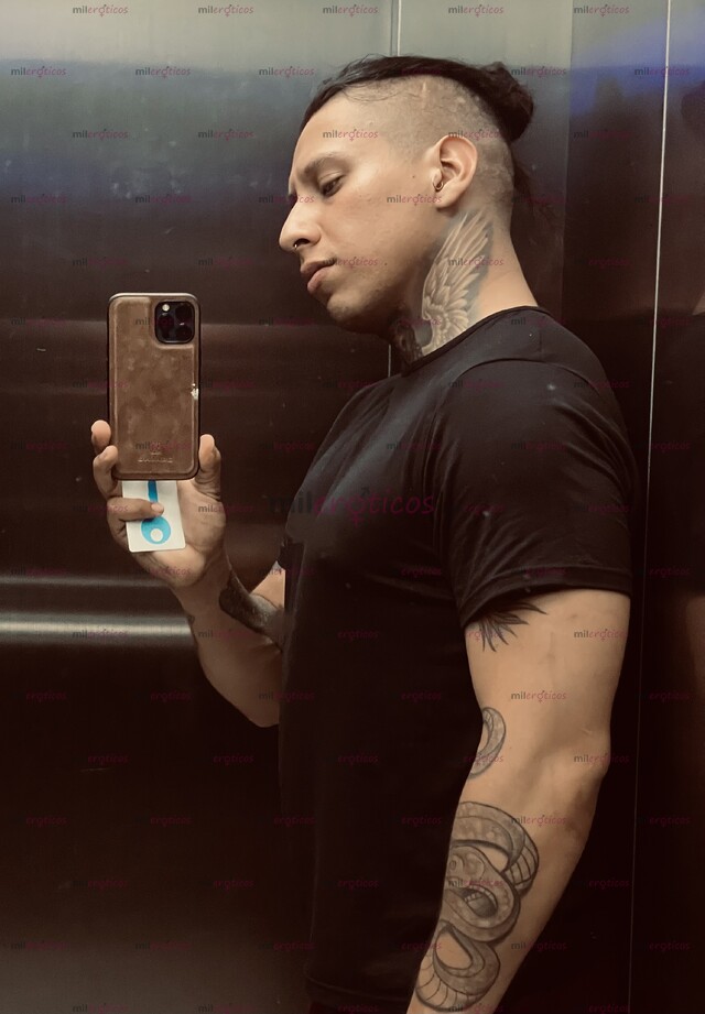 FOTOS DE RUDO Y CARIÑOSO A LA VEZ, VARONIL COMPLACIENTE