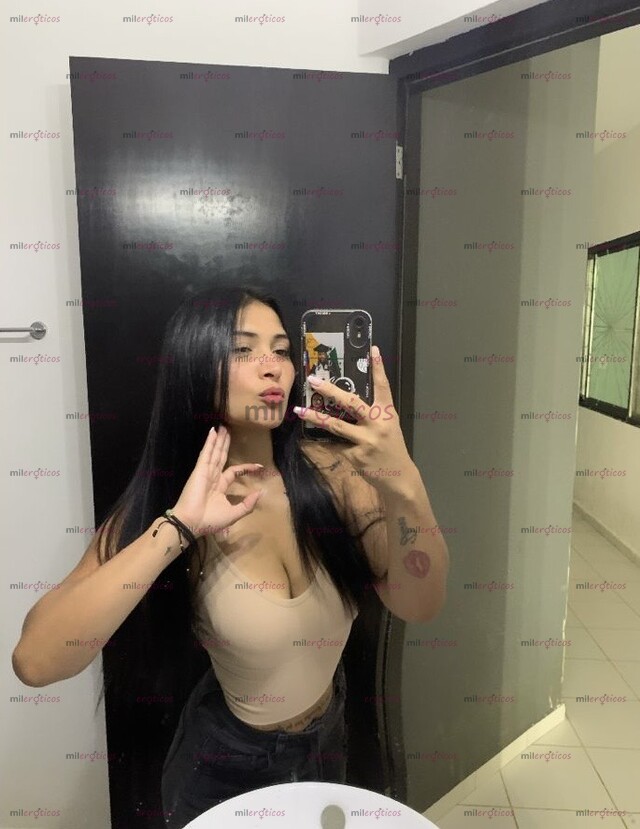 FOTOS DE COLOMBIANITA DISPONIBLE EN MÉRIDA APRETADITA Y RICA PARA TI PAPI