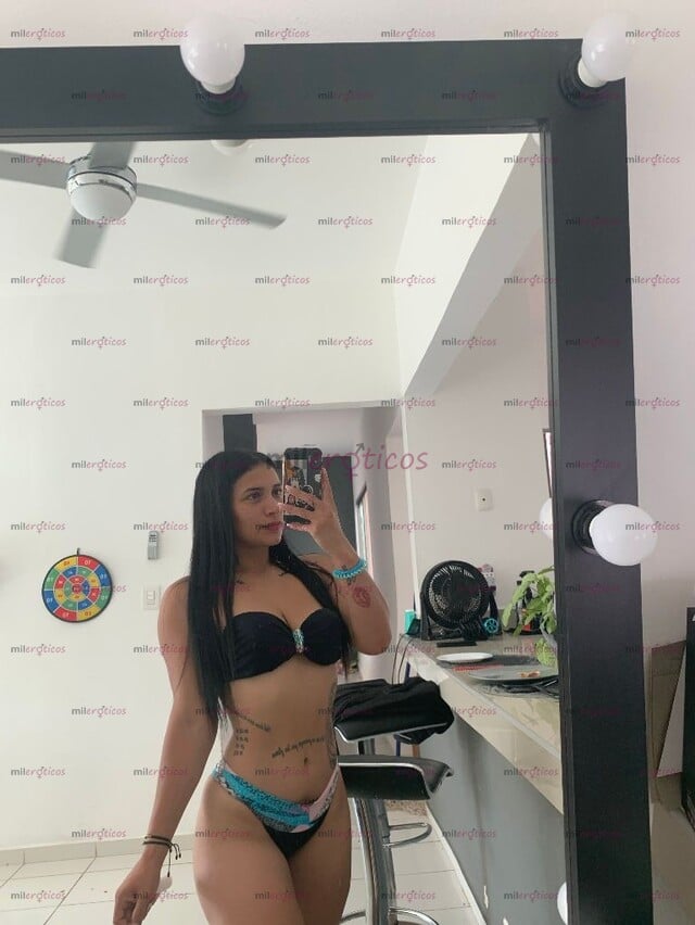 FOTOS DE COLOMBIANITA DISPONIBLE EN MÉRIDA APRETADITA Y RICA PARA TI PAPI