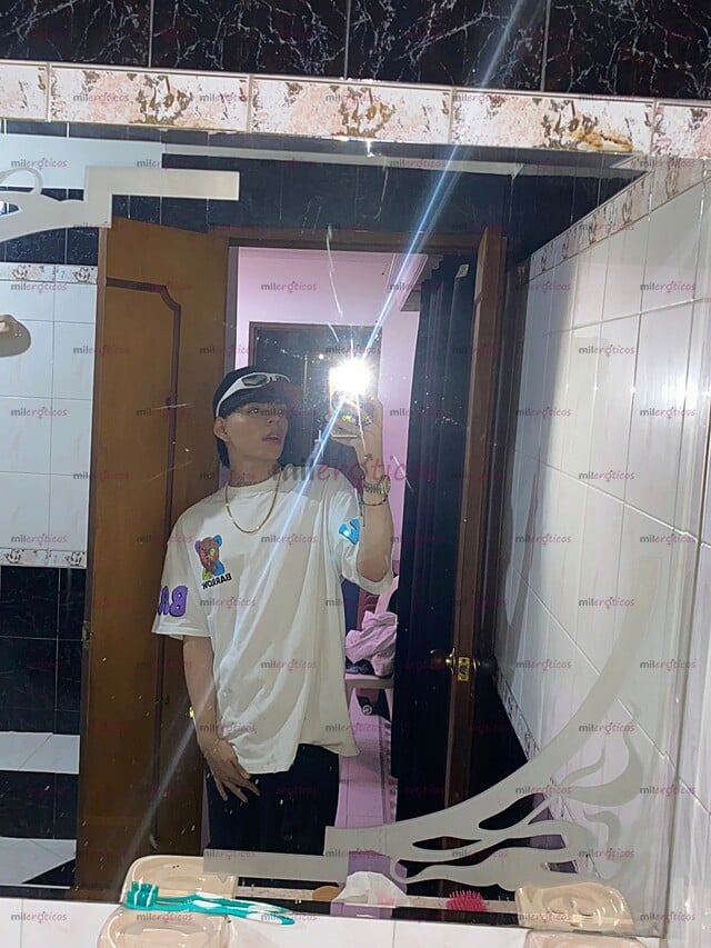 FOTOS DE CHICO DISPONIBLE CALIENTE 100% REAL CON MUCHA LECHE POCOS DIAZ