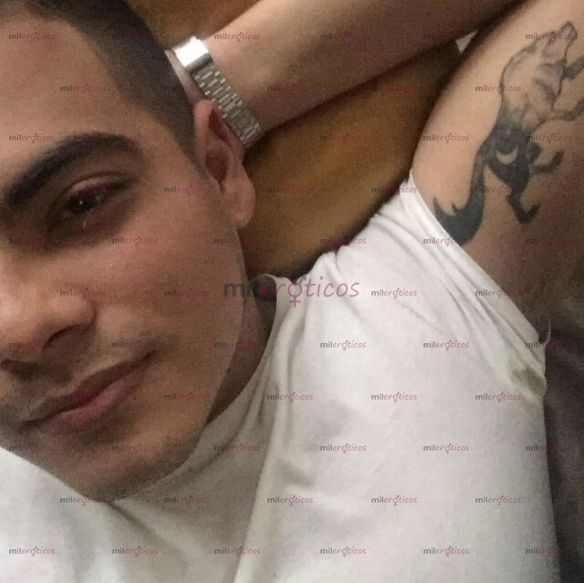 FOTOS DE MASAJISTA TERAPEUTA EROTICO, TENGO LICENCIATURA.