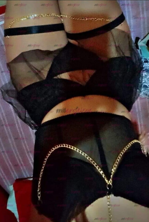 FOTOS DE MUÑEQUITA DE 18 AÑOS CALIENTE CON GANAS DE LLEVARTE A LOS EXCESOS DEL PLACER