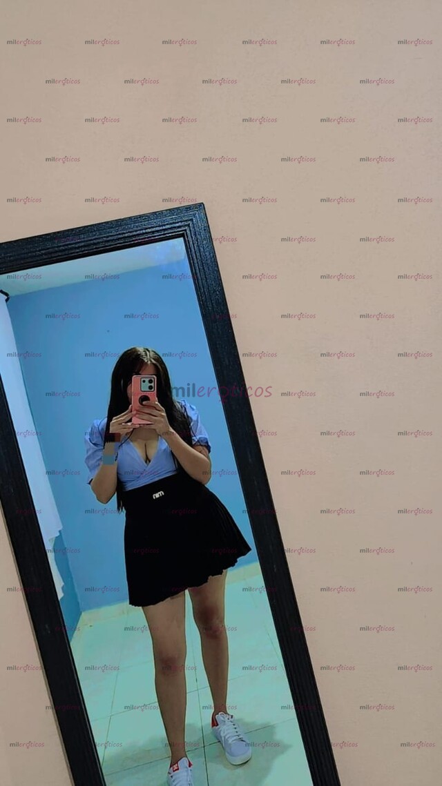 FOTOS DE CHAPARRITA, DELICIOSA Y DELICADA DAMA 22 AÑOS