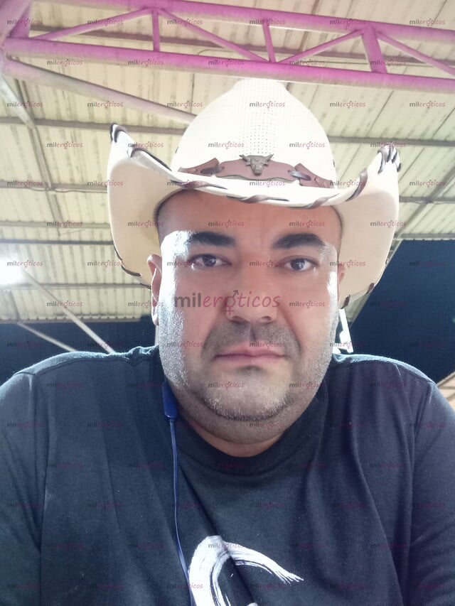 FOTOS DE LLANERO MADURO CON LA ESPERENCIA NECESARIA PARA HACERTE FELIZ