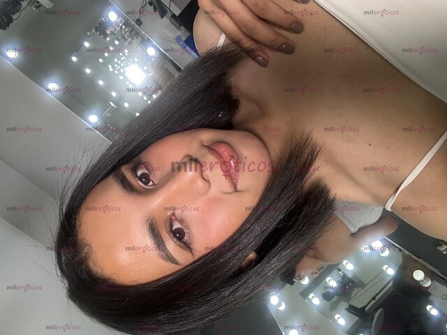 FOTOS DE HOLA SOY ALEXANDRA UNA CHAVA TRANS MUY LINDA