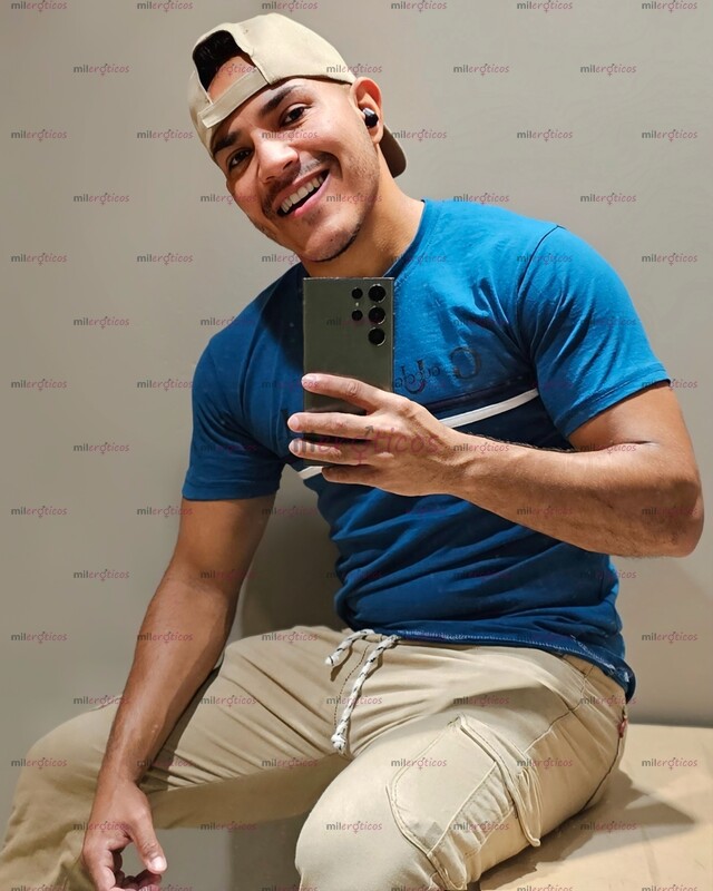 FOTOS DE VENEZOLANO VERSÁTIL MACHITO PERVERTIDO AGRADABLE, SIMPÁTICO Y GENUINO..
