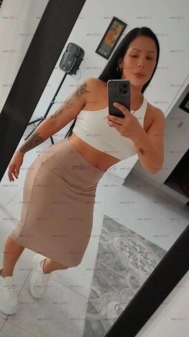 FOTOS DE ANYI CALIENTE Y CON ARRECHERA LE DOY SEXO REAL SIN AFANES HASTA DERRAMARLO