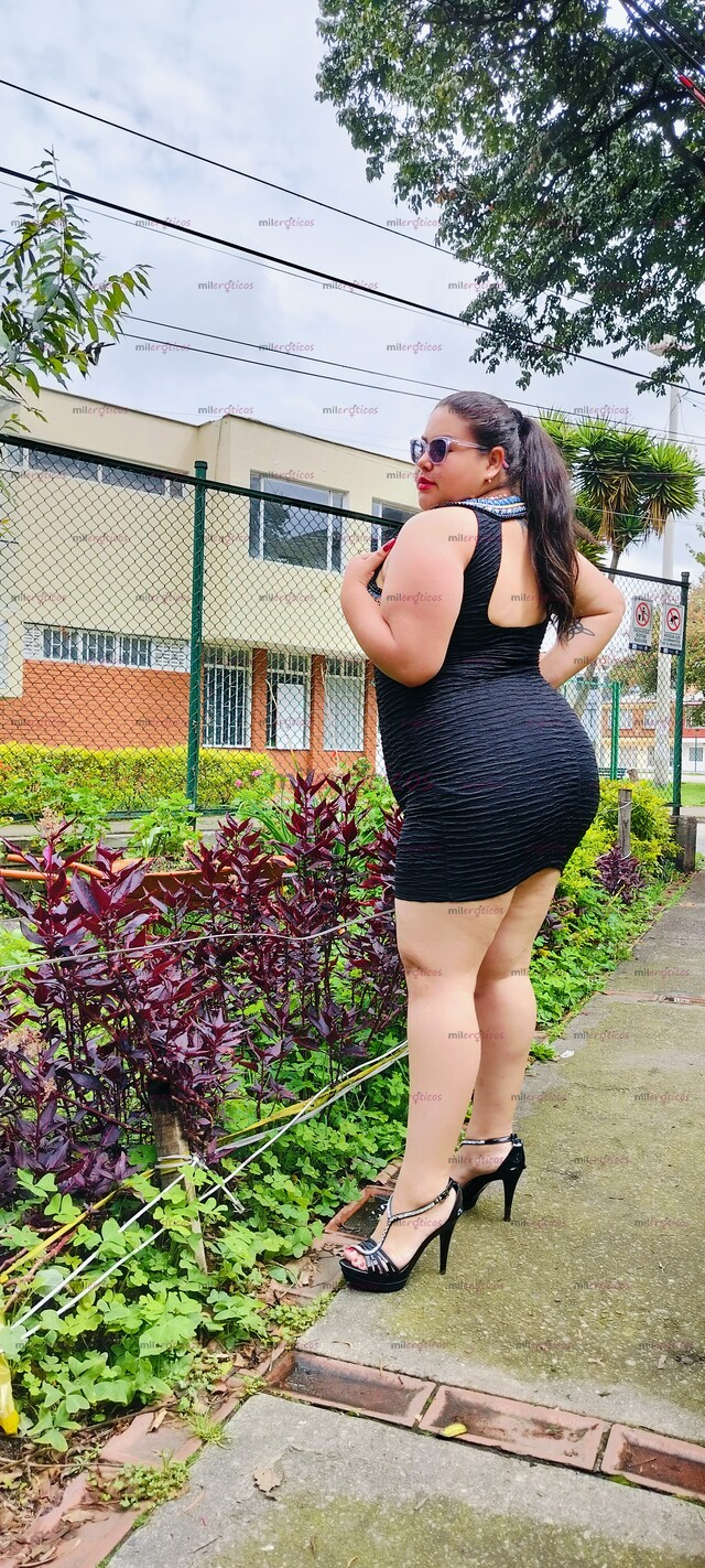 FOTOS DE GORDITA DE ALTO NIVEL BIEN PUTA CON CULO Y TETAS GRANDES
