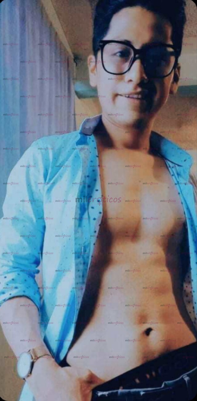 FOTOS DE GIGOLO DISPONIBLE PARA SATISFACER TODOS TUS SENTIDOS