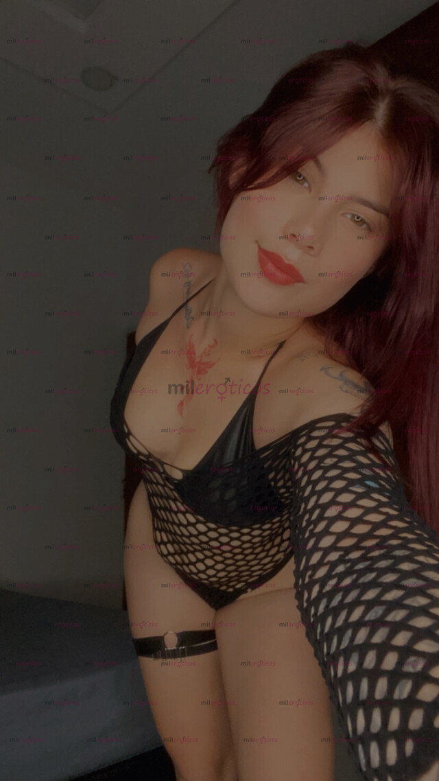 FOTOS DE HOLA ME LLAMO NATHALIA TENGO 18 AÑOS SPORT DE PORTE SENSUAL AMABLE Y SUPER ATRAC