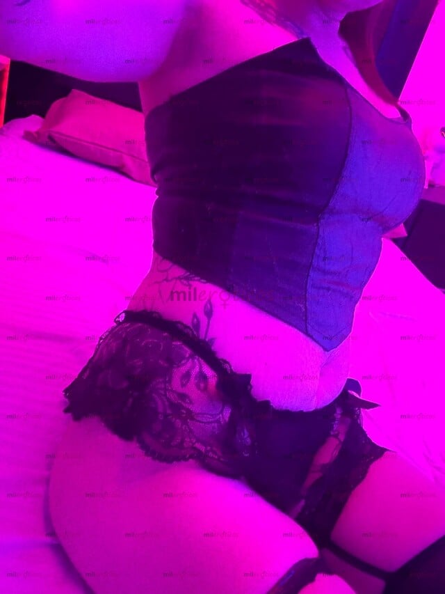 FOTOS DE SOY DANNA UNA LINDA Y SENSUAL SEÑORITA, DELGADITA Y ATRACTIVA,.