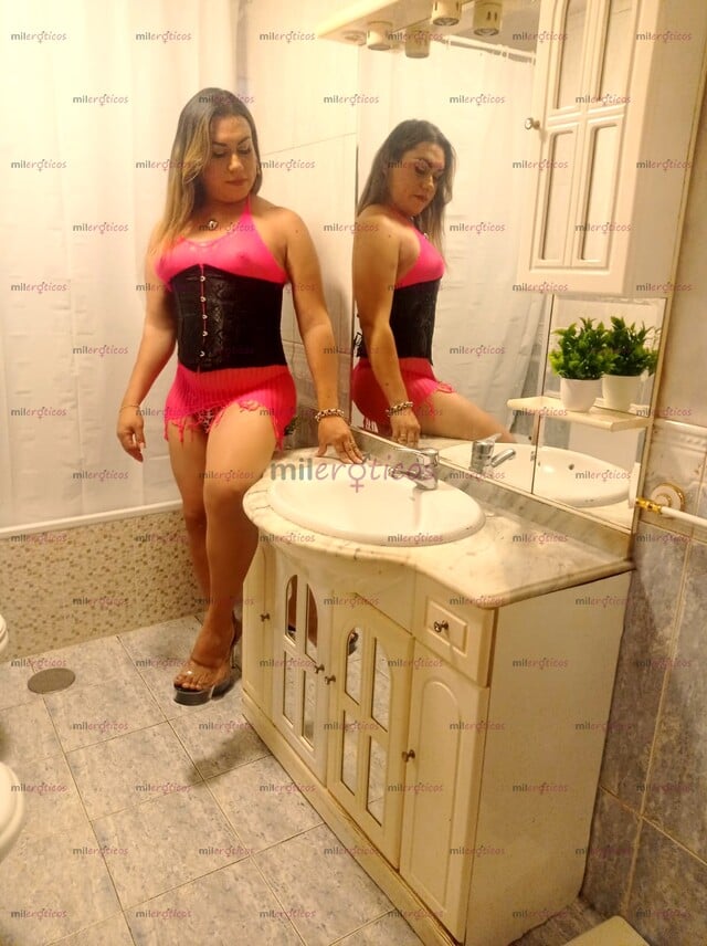FOTOS DE PAULA CHICA TRANS SEXI DESCOMPLICADA CON SITIO CENTRO. 3243418771