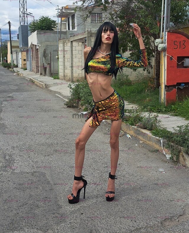 FOTOS DE SOY CHICA TRANS , PASARLA SUPER Y RICO EN MOTEL POR FAVOR MUCHO GUSTO.