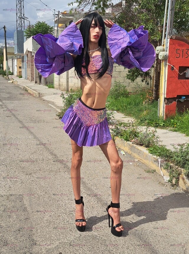 FOTOS DE SOY CHICA TRANS , PASARLA SUPER Y RICO EN MOTEL POR FAVOR MUCHO GUSTO.