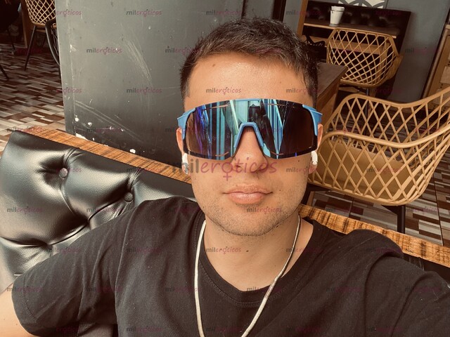 FOTOS DE MUCHACHO TRABAJADOR JUICIOSO EN ARMENIA QUINDIO DISPUESTO A COMPLACERTE