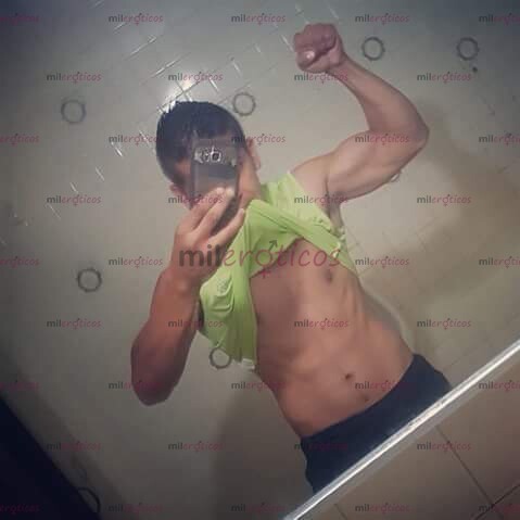 FOTOS DE DOMADOR IMPONENTE Y MUY CALIENTE LISTO PARA CASTIGARTE