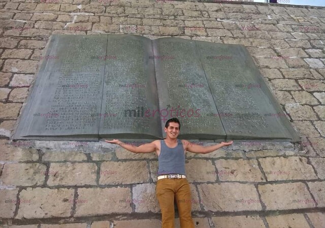 FOTOS DE DOMADOR IMPONENTE Y MUY CALIENTE LISTO PARA CASTIGARTE