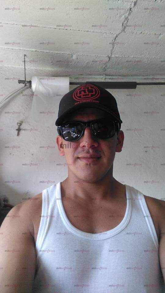 FOTOS DE DOMADOR IMPONENTE Y MUY CALIENTE LISTO PARA CASTIGARTE