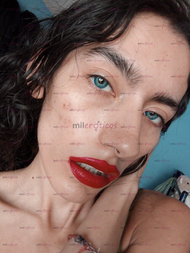 FOTOS DE SOY CHICA TRANS , PASARLA SUPER Y RICO EN MOTEL POR FAVOR MUCHO GUSTO.