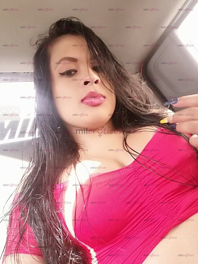 FOTOS DE CHIKA TRANS SEXI CALIENTE CON GANAS DE MAMAR O CHUPAR PENE DISPONIBLE