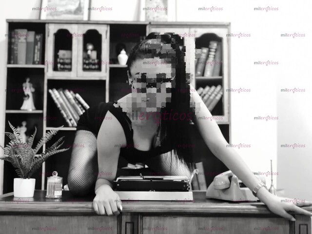 FOTOS DE TU SENSUAL ROLITA LLEGÓ PARA COMPLACER TUS DESEOS