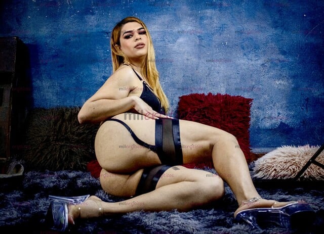 FOTOS DE LA MÁS BELLA Y FEMENINA DEL PORTAL REAL JOSELYN SERV GARANTIZADO EL MEJOR TRATO