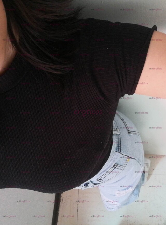 FOTOS DE LINDA MILF LISTA PARA COMPLACERTE Y PASARLA RICO