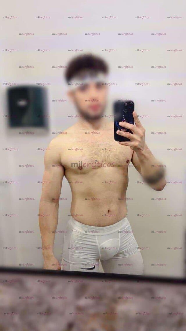 FOTOS DE CHICO CALIEMTE AHORA EN TJ VAMAOS A DIVERTIRNOS MUCHO SOY MUY COMPLACIENTE