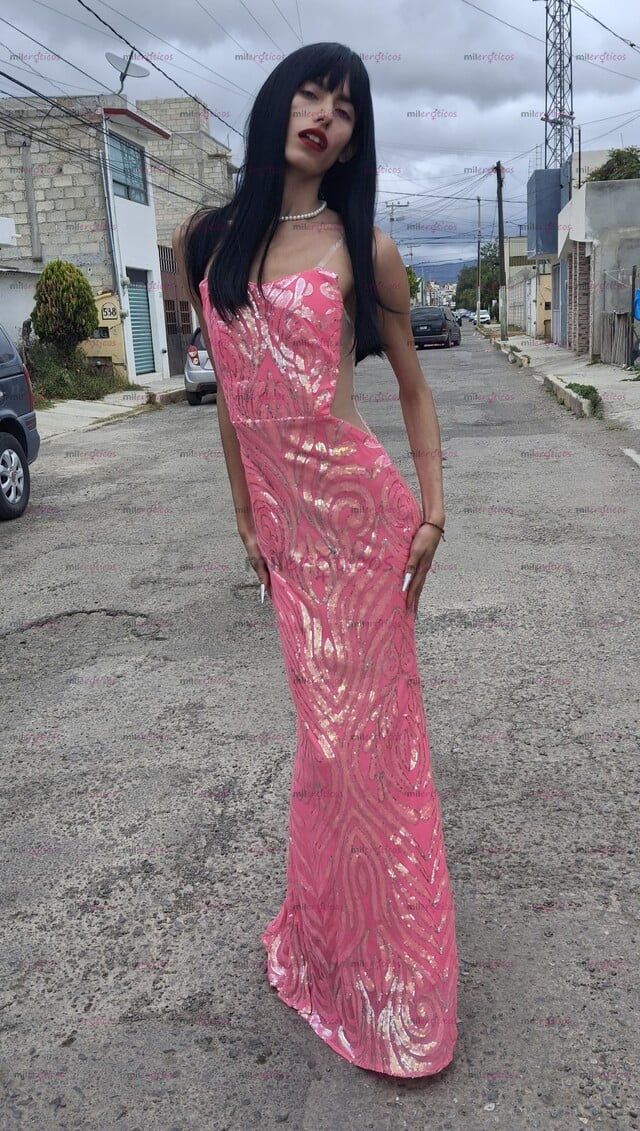 FOTOS DE SOY UNA NIÑA DE 20 AÑOS DE EDAD. SOY CHICA TRANSEXUAL. SIEMPRE USO VESTIDOS.