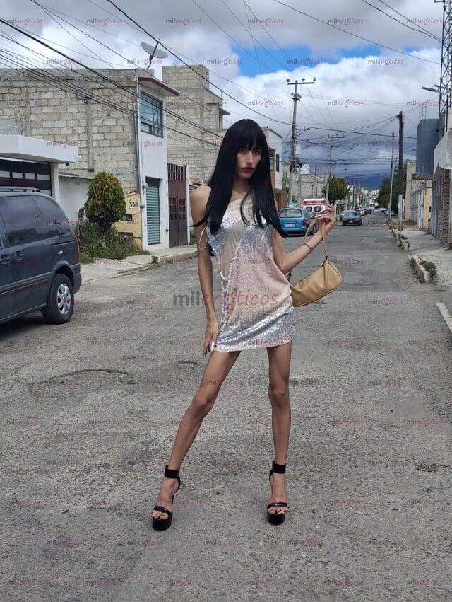 FOTOS DE SOY UNA NIÑA DE 20 AÑOS DE EDAD. SOY CHICA TRANSEXUAL. SIEMPRE USO VESTIDOS.