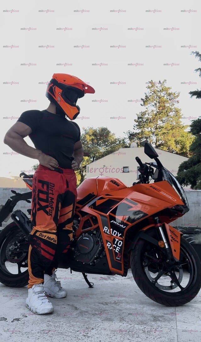 FOTOS DE MACHO 100%, BIKER BISEXUAL DOMINANTE VERGON 22CM PREÑADOR CUAUHTEMOC