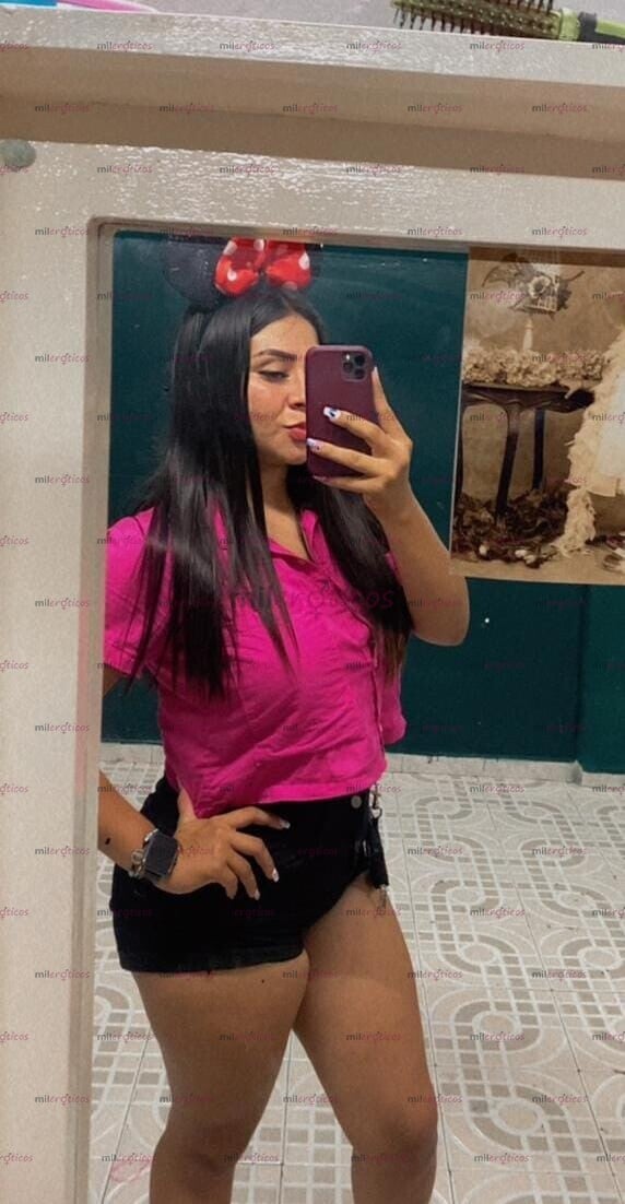 FOTOS DE JOVENCITA SEXY Y MUY EXÓTICA DISPONIBLE PARA OFRECERTE EL MEJOR SHOW EXPLICITO