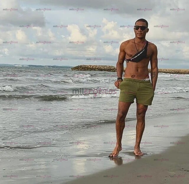 FOTOS DE LEAAA!! CALEÑO , ACTIVO VERSÁTIL, ROMPE CULOS ME GUSTAN TRAGONES