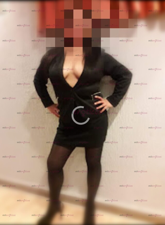 FOTOS DE CHAPARRITA CALIENTE, PARA COMPLACERTE DISFRUTA UN MOMENTO DE PLACER A MI LADO.