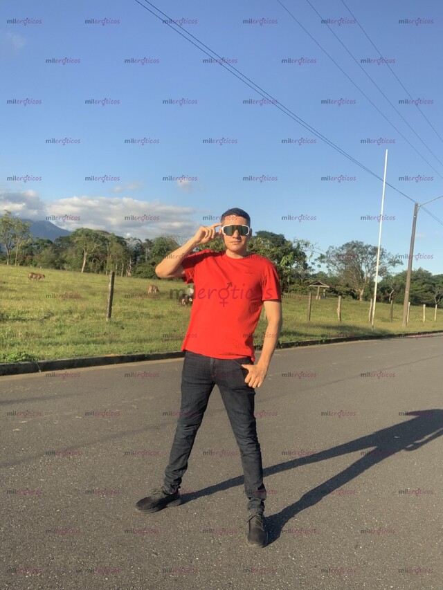 FOTOS DE MASAJISTA PROFESIONAL, PAREJAS, TRÍOS, DAMAS SOLAS, NO ATIENDO ACTIVOS!!